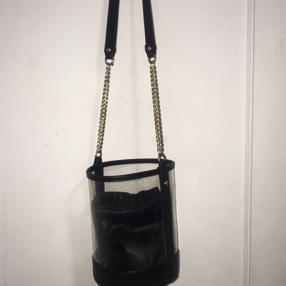 Bucket bag